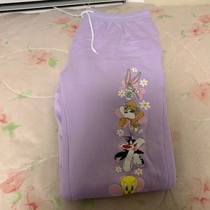 XL Looney Tunes sweatpants